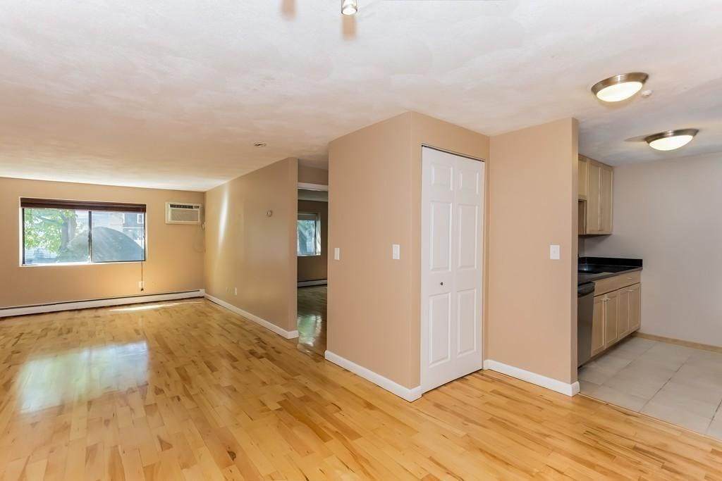 84 Grant St - Photo 1