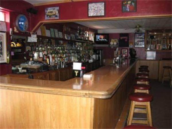 11 Pleasant St - Photo 1
