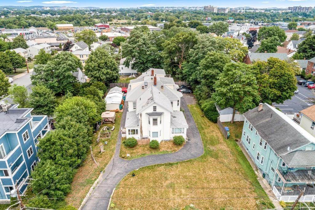 252 Main St - Photo 1