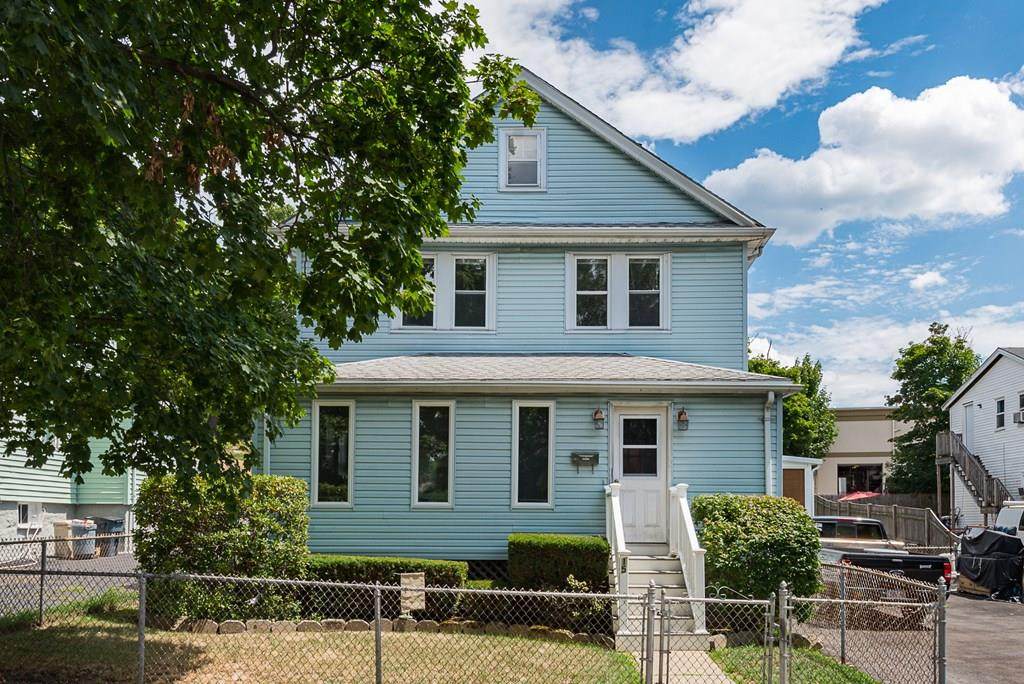 15 Burns Ave - Photo 1
