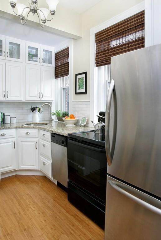 382 Commonwealth Ave - Photo 1