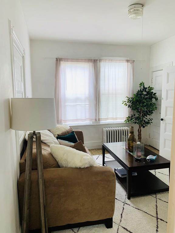 25 Woodlawn St - Photo 1