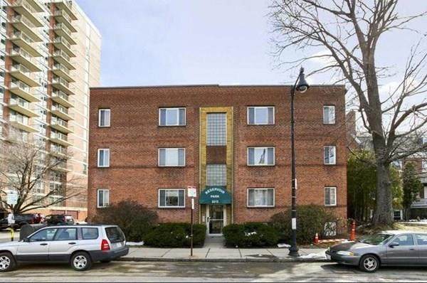 2012 Commonwealth Ave - Photo 1