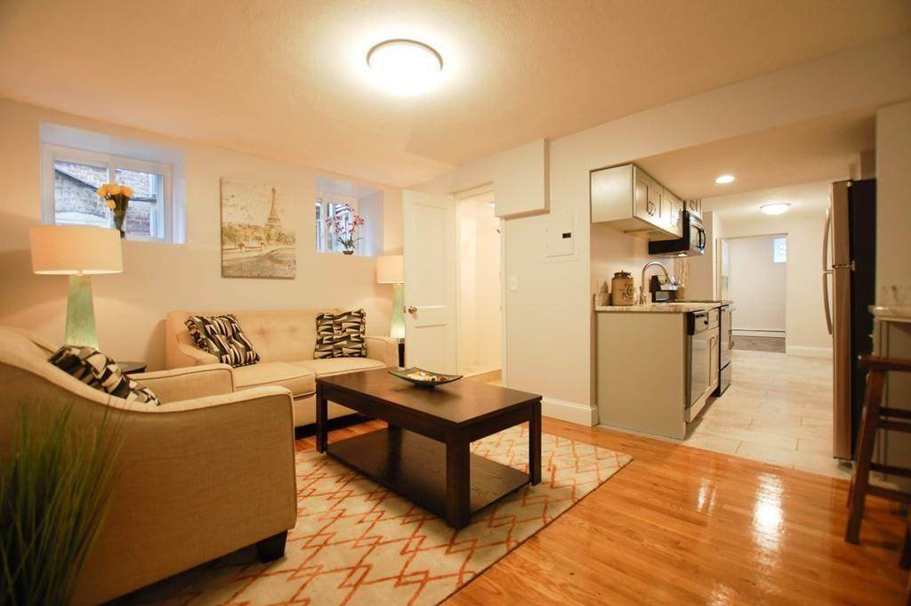 141 Chiswick Rd - Photo 1