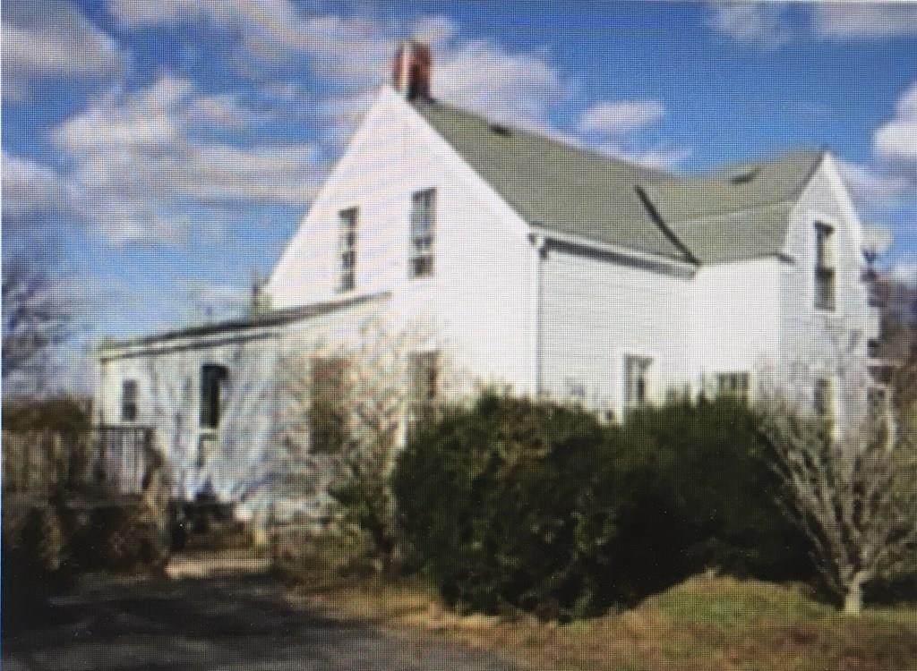 422 Court Street - Photo 1