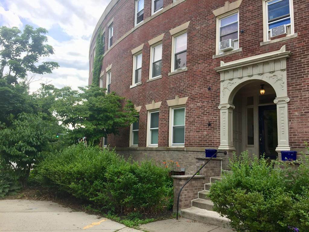 6 Parkway Rd - Photo 1
