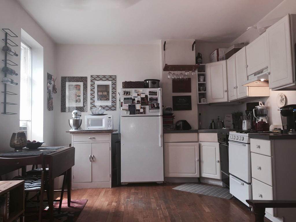 33 Grove - Photo 1