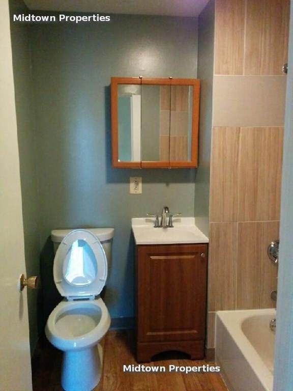 555 Dorchester Ave. - Photo 1