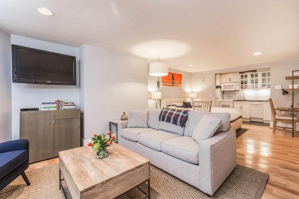 431 Shawmut Avenue - Photo 1