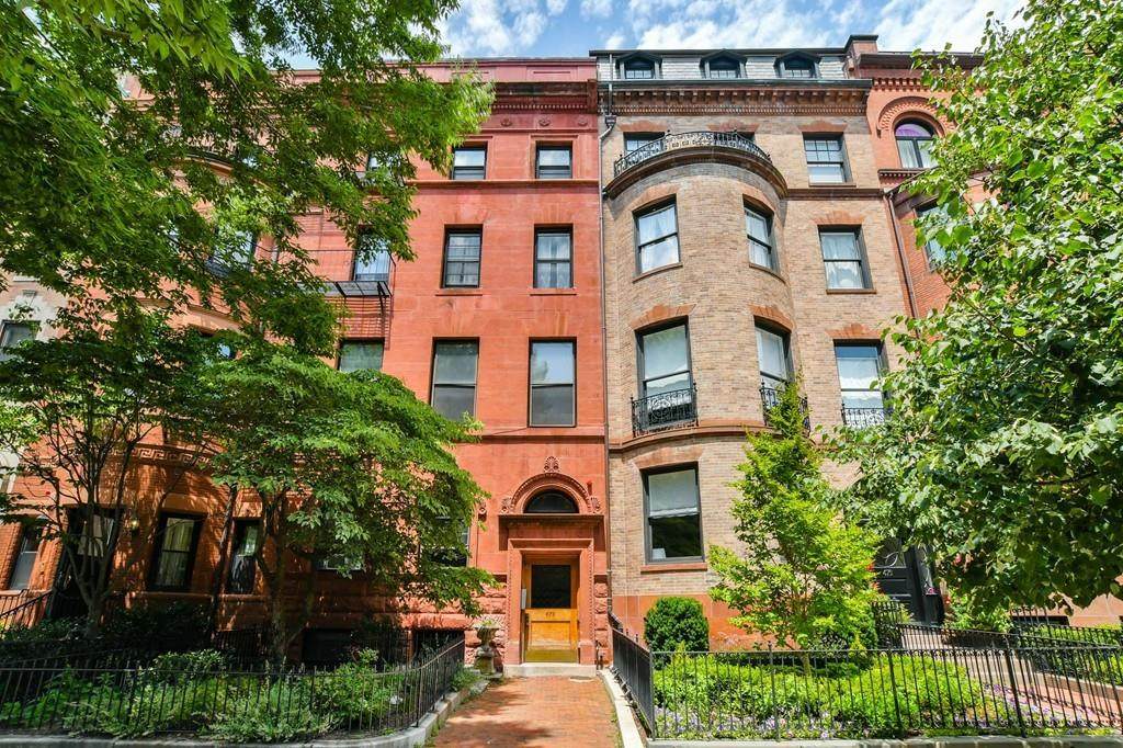 478 Beacon Street - Photo 1