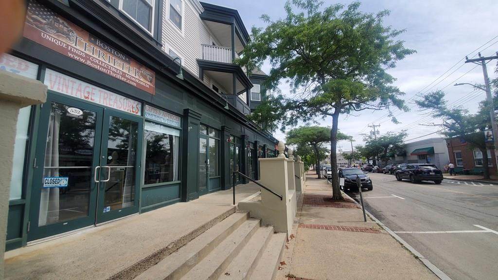 528 Nantasket Ave - Photo 1