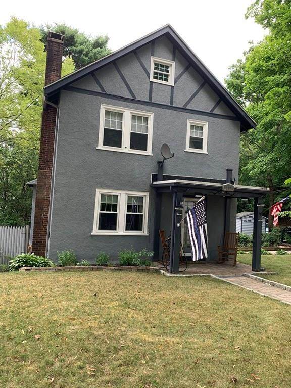 217 Harvard Circle - Photo 1