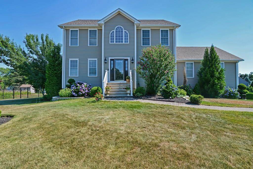 81 Cortland Ct - Photo 1