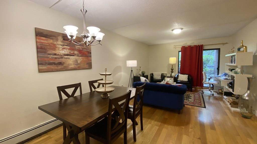 12-16 Ellery St - Photo 1