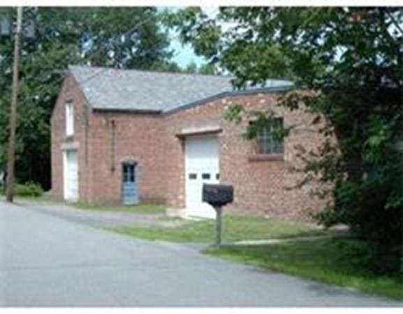 161 Chelsea St - Photo 1