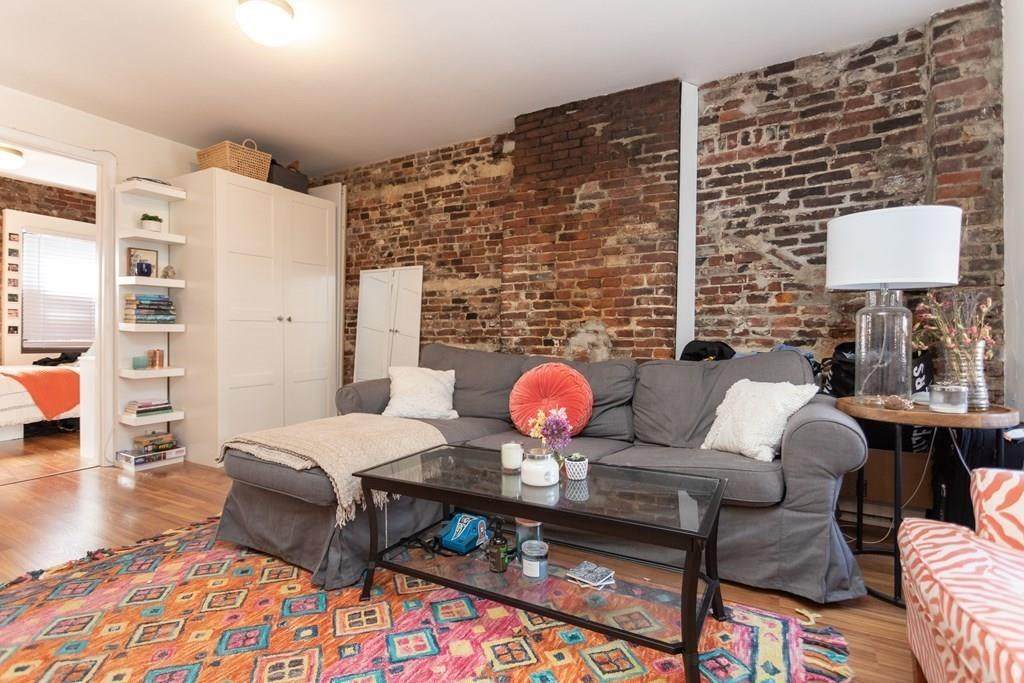 3 Snelling Place - Photo 1