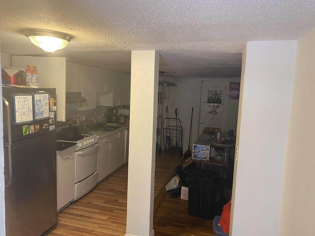 55 Lanark - Photo 1