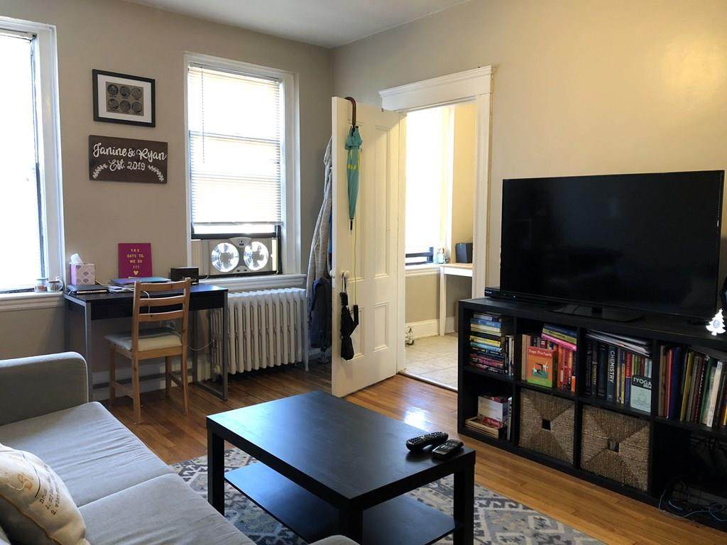 64 Queensberry St. - Photo 1