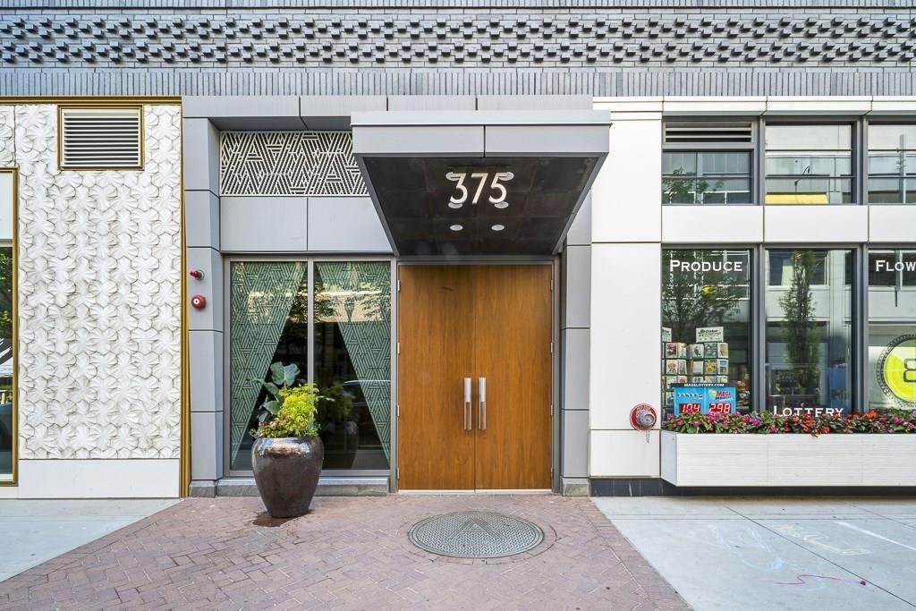375 Canal - Photo 1