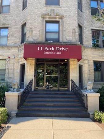 11 Park Drive - Photo 1