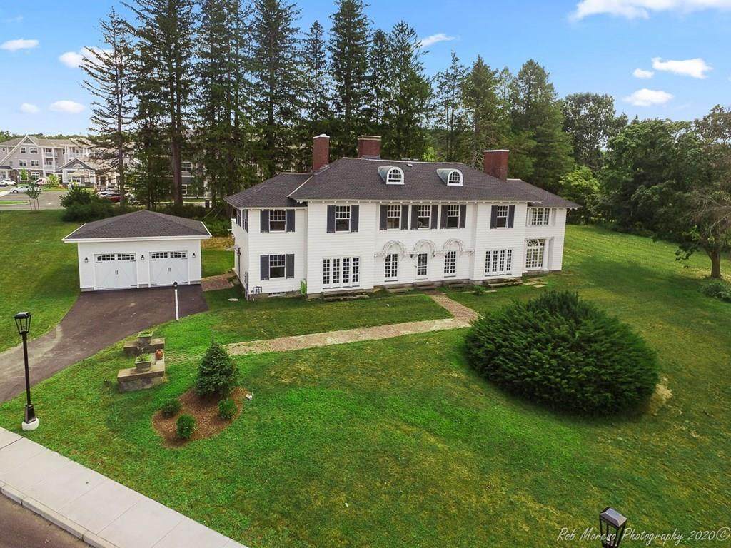 195 Howe St - Photo 1
