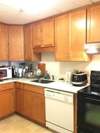 44 Concord Ave - Photo 1