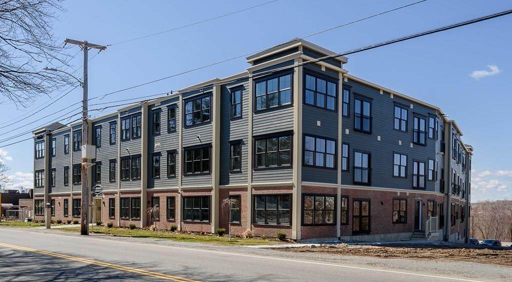 9 Independence Ave - Photo 1