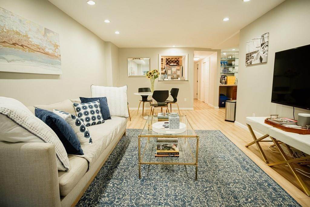 81 Waltham St - Photo 1