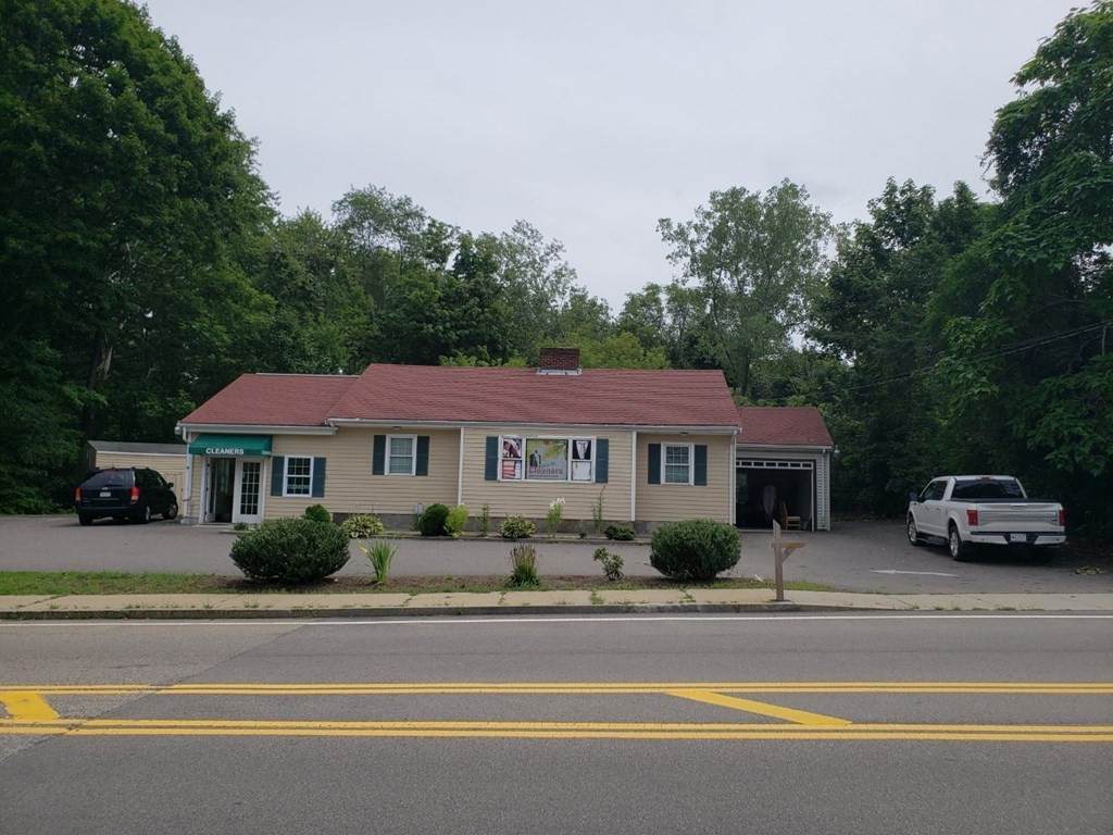 71 W Main St - Photo 1