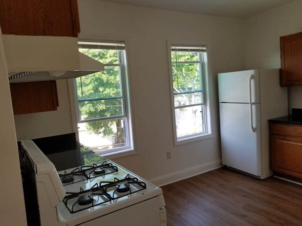 99 Malden St - Photo 1