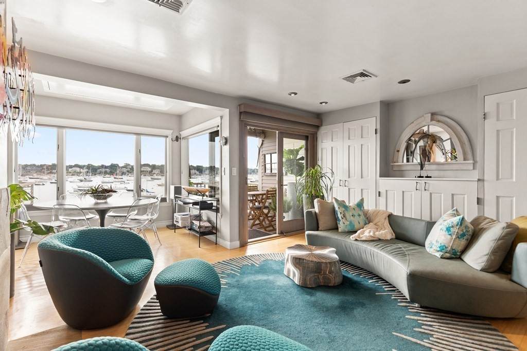 24 Lee Street - Photo 1