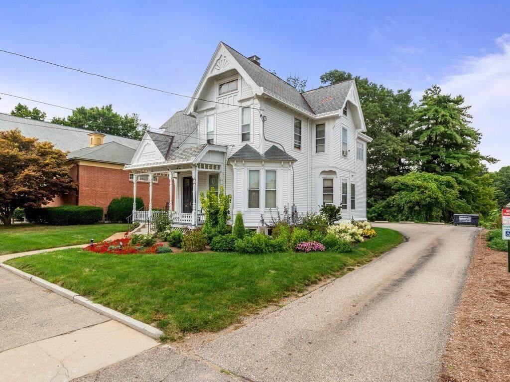 428 Hamilton St - Photo 1