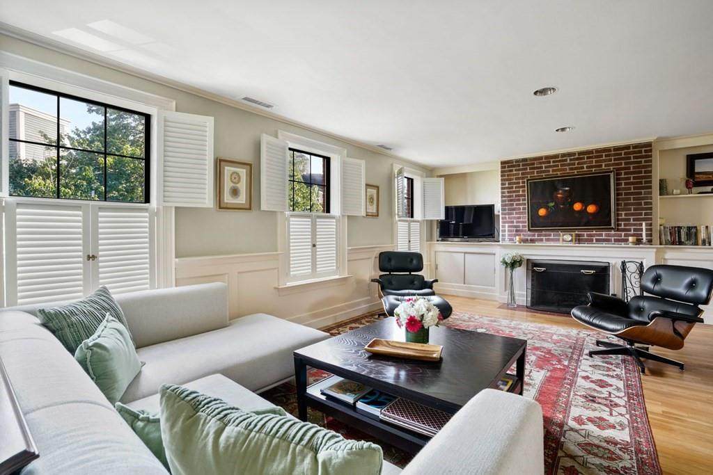 1 Devens Street - Photo 1