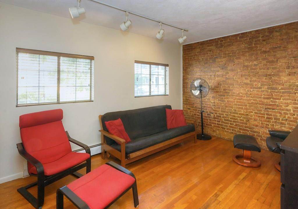 87 Amory Street - Photo 1