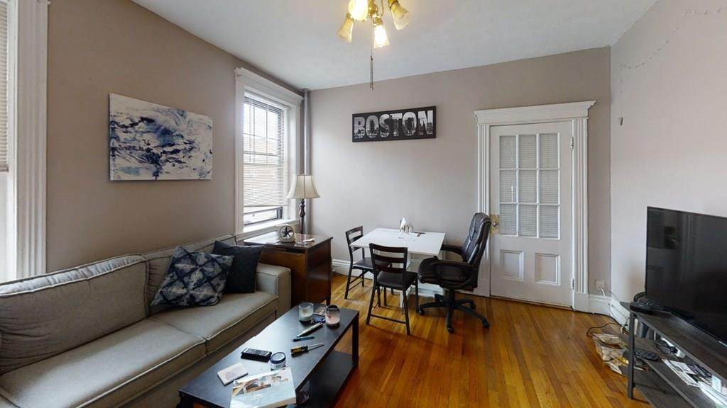 25 Alton Pl - Photo 1