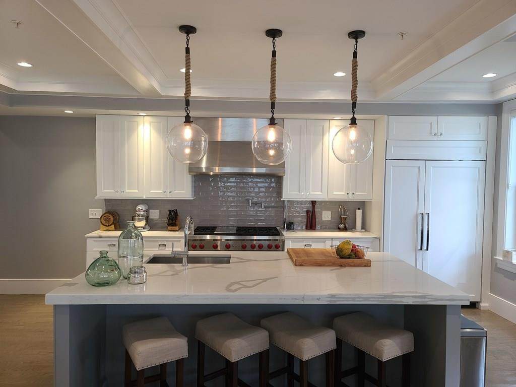 621 East 1st St - Photo 1
