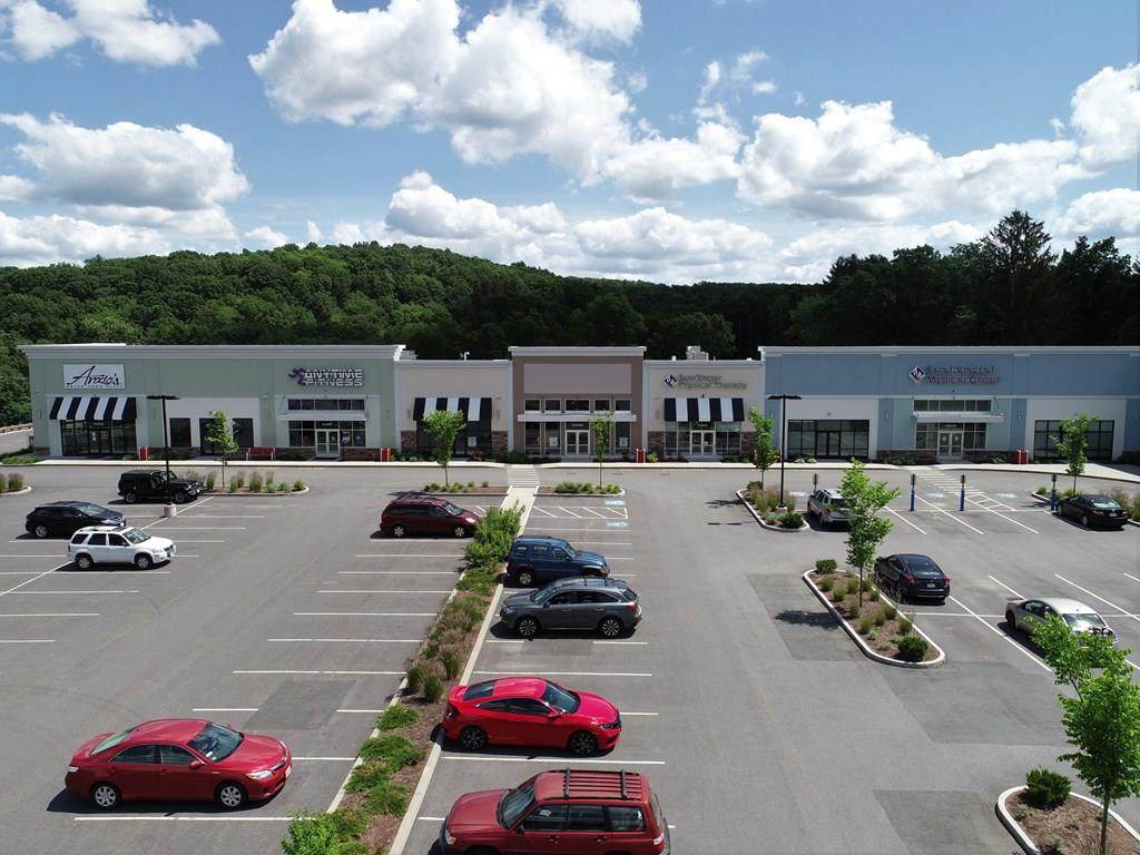 10,010 Shops Way - Photo 1