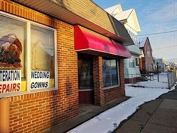 423 East Streeet - Photo 1