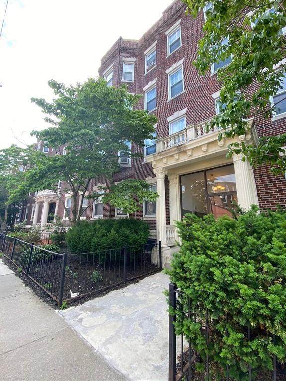 78 Glenville - Photo 1