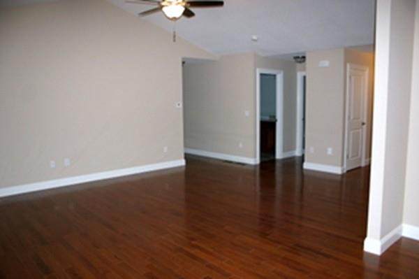 308 Miller St - Photo 1