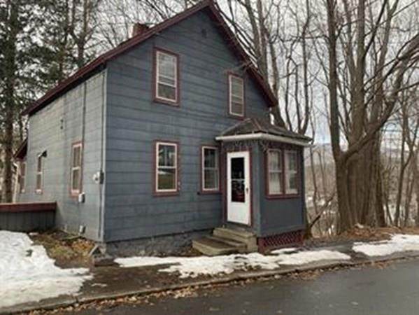 31 Bellevue Ave - Photo 1