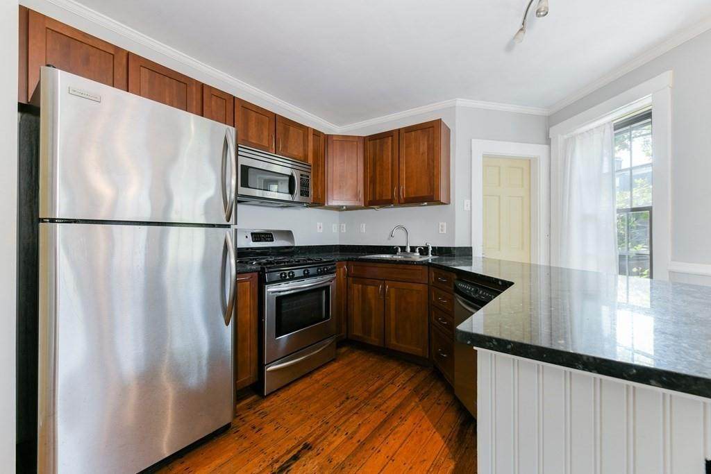 51 Broadway - Photo 1
