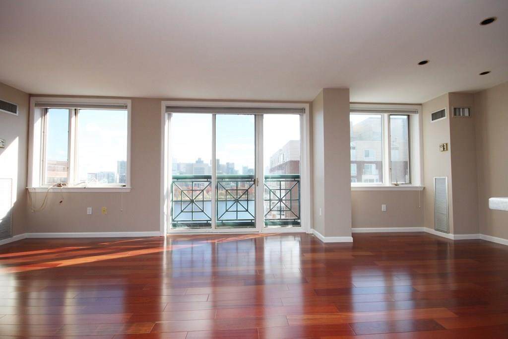 10 Rogers St - Photo 1