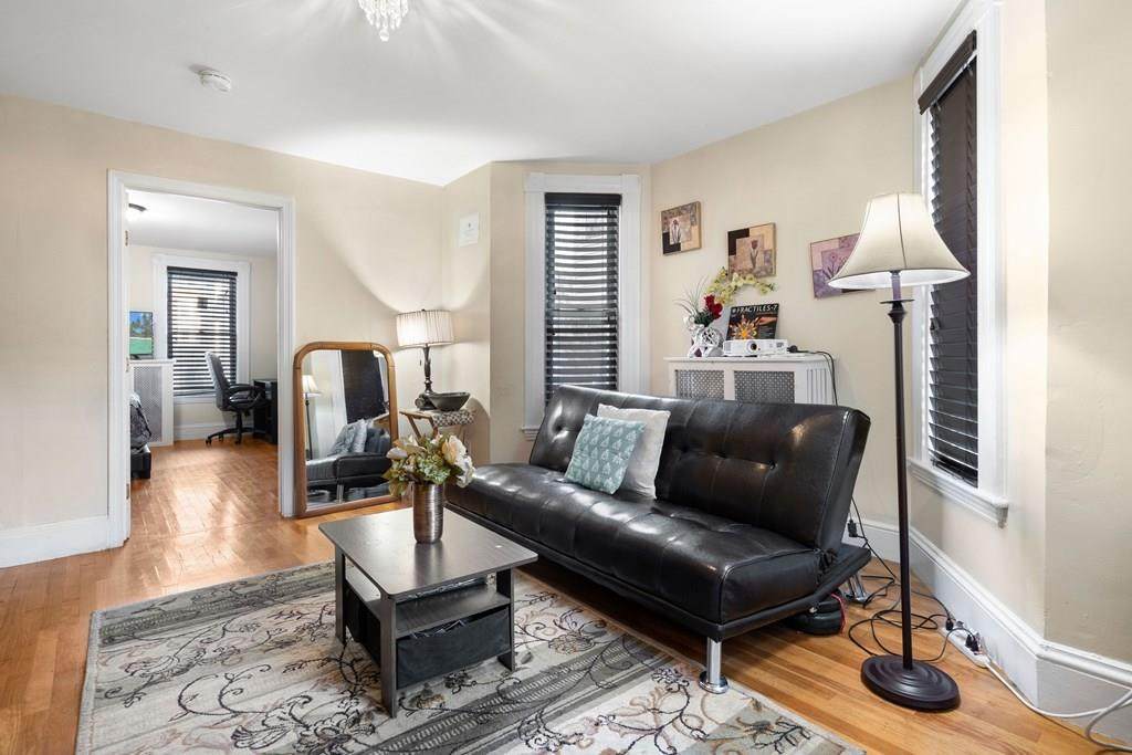 376 Medford St - Photo 1