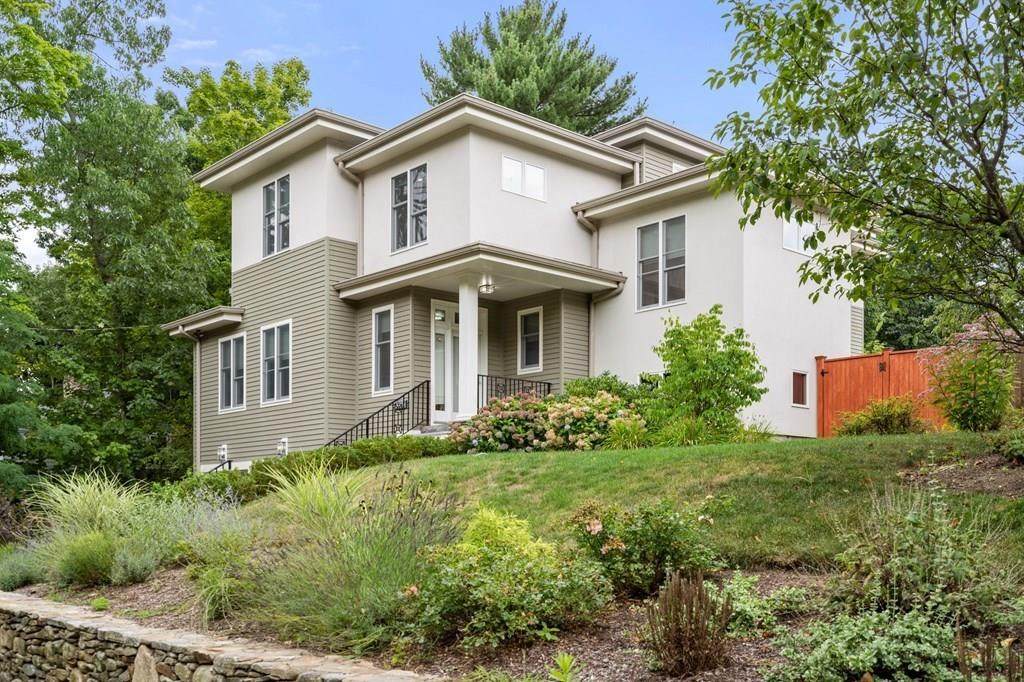302 Allandale Rd - Photo 1