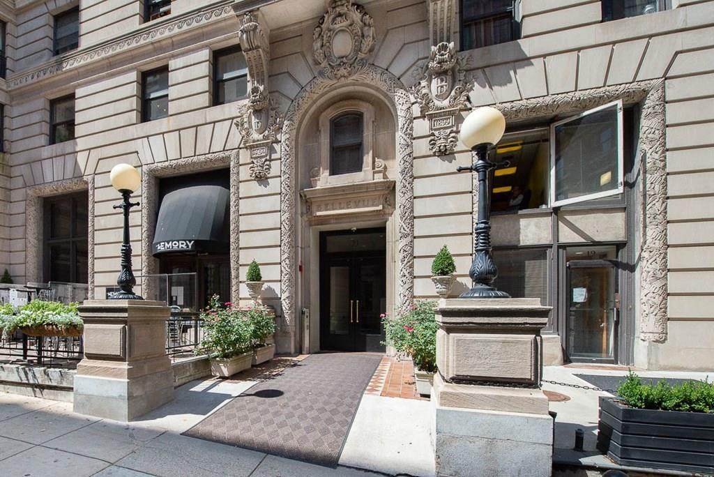 21 Beacon St - Photo 1