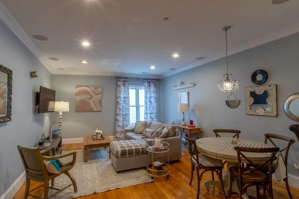 360 W 2Nd St - Photo 1