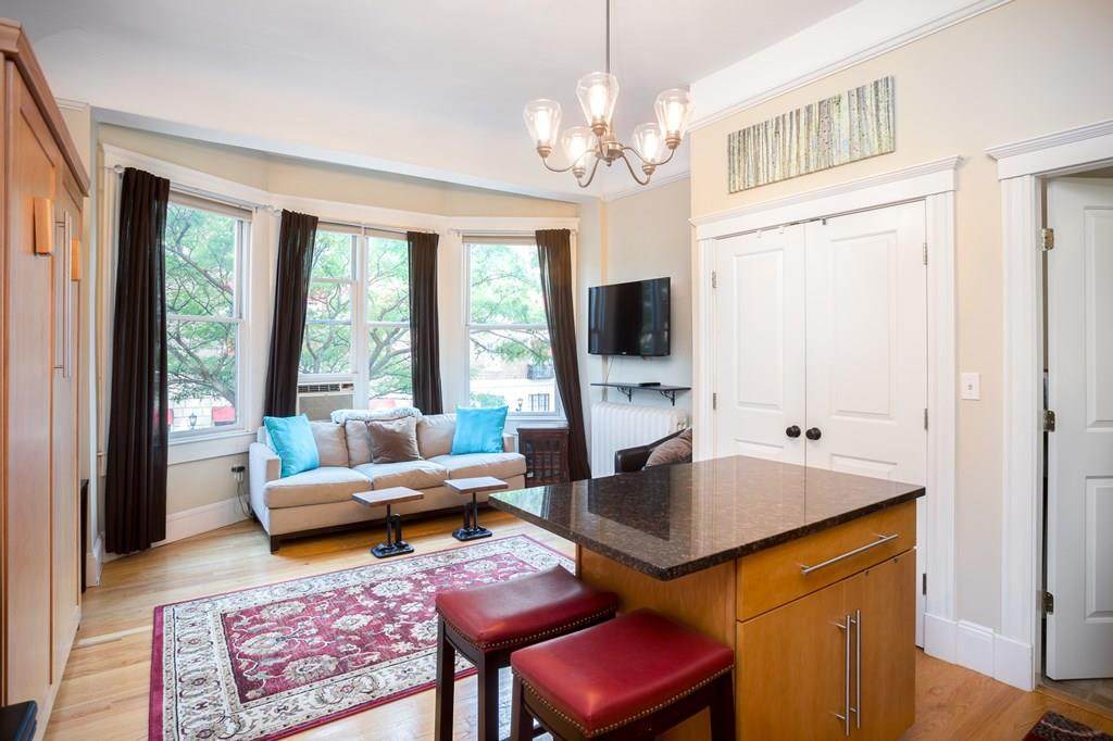 366 Commonwealth Ave - Photo 1