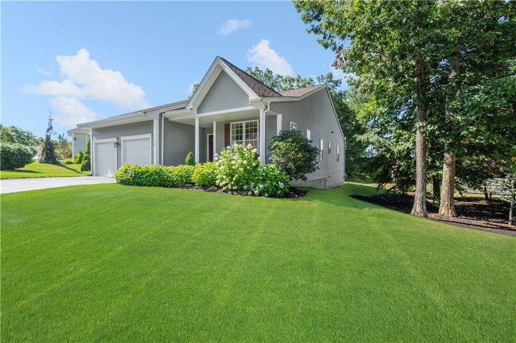 20 Cambridge Cir - Photo 1