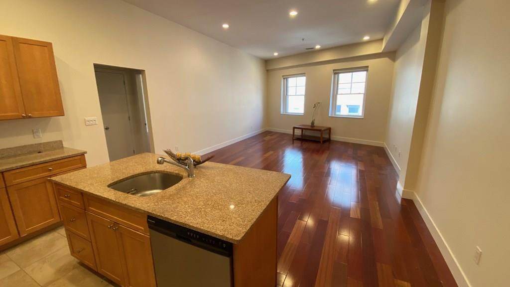 520 Harrison Ave - Photo 1